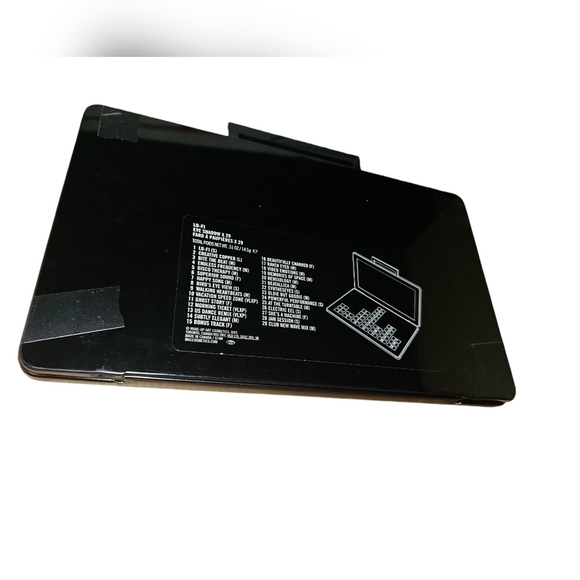 MAC Jeremy Scott Eyeshadow Palette Limited Edition 29 Retro Colors Stere… - Picture 7 of 7